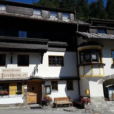 Garni Friedheim *