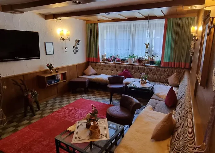 Garni Friedheim بيت ريفي *